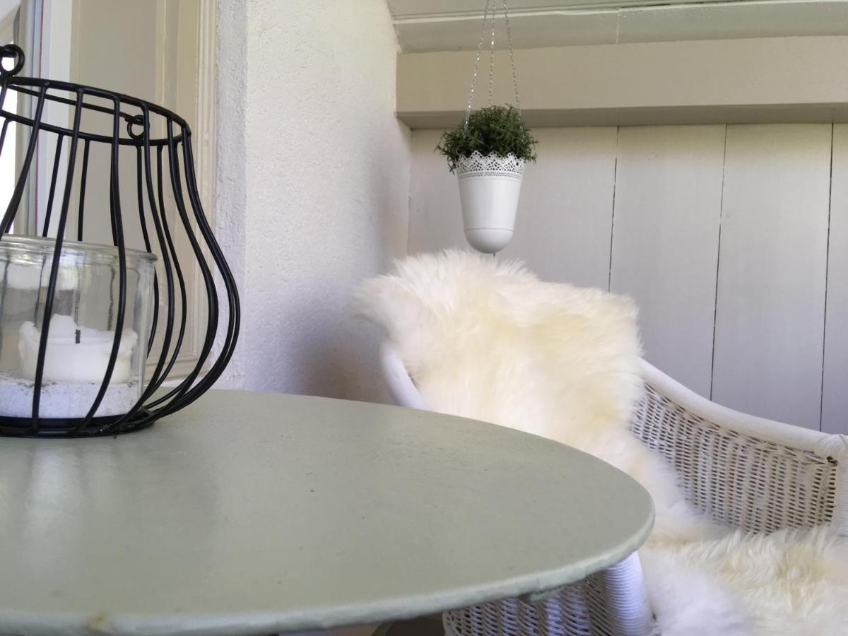 B3 Apartment Gsteigwiler Eksteriør bilde