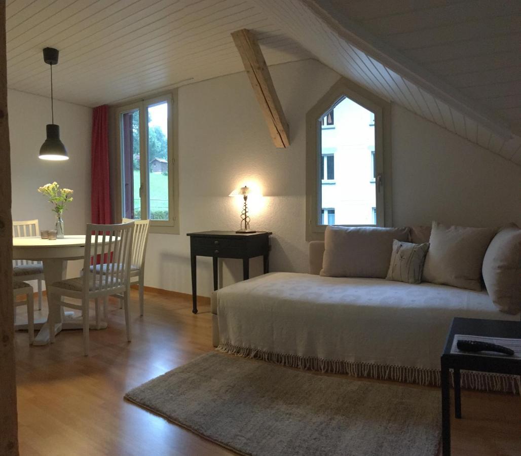 B3 Apartment Gsteigwiler Eksteriør bilde